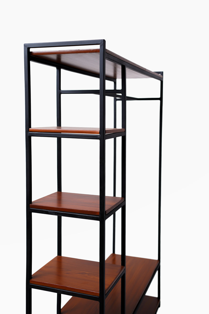 Modern Wardrobe Frame